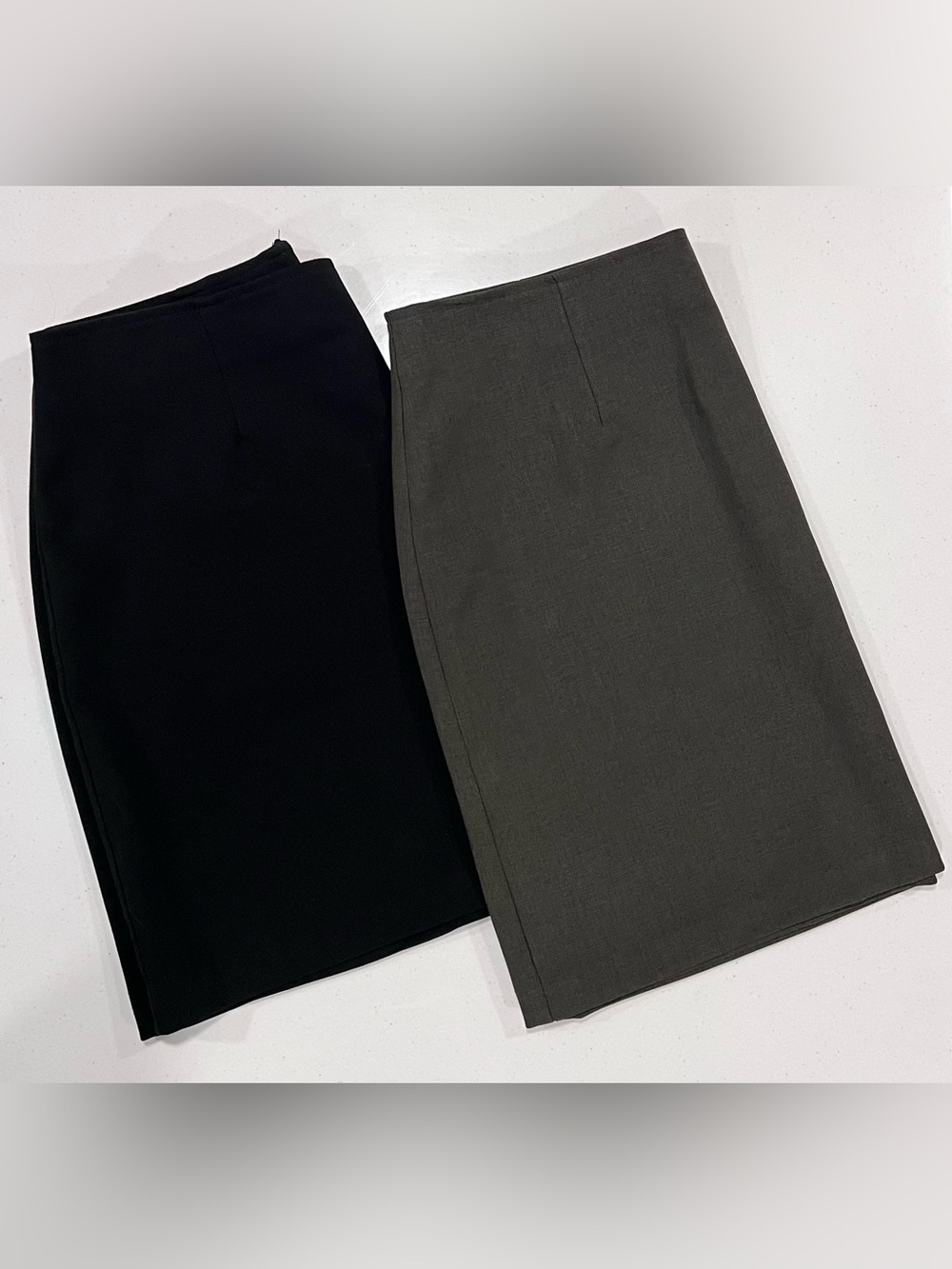 Rare Vintage XOXO (Two-Pack) Pencil Skirts in Black and Charcoal 90’s Original